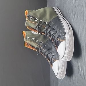 Converse High Top Brand new.